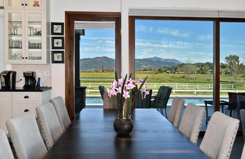 Healdsburg House | Sanctuary on Lytton | A Wine Country Escape