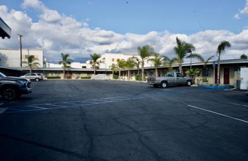 Ontario Hotel | Sands Motel by Ontario Airport & Toyota Arena
