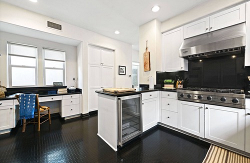 Downtown House | Santa Monica Beach Front 3 Story Home, 2024 Renovated