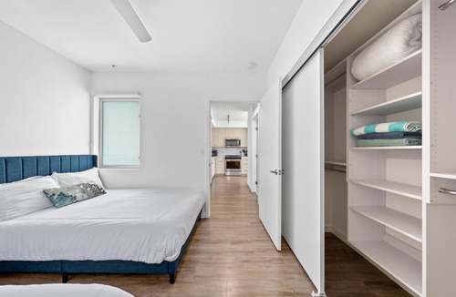 Sunset Park Apartment | Santa Monica Penthouse With Panoramic Ocean Views