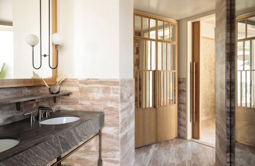 Wilshire Montana Hotel | Santa Monica Proper Hotel, a Member of Design Hotels