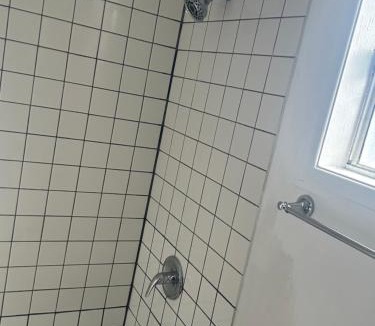 Mid-City Hostel | Santa Monica Stays