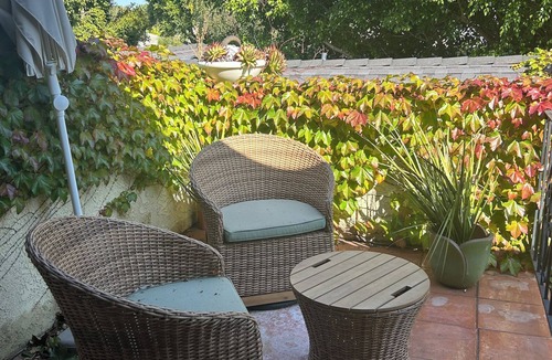 Mar Vista Apartment | Santa Monica top floor pad