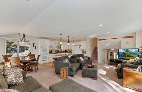 Fawnskin House | Scenic and Serene Lake House! 4 bedroom 2 bath home bordering the national fores