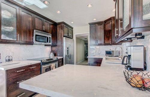 Solana Beach Condo | Sea Biscuit's Ocean View - Race Track & Dog Beach!