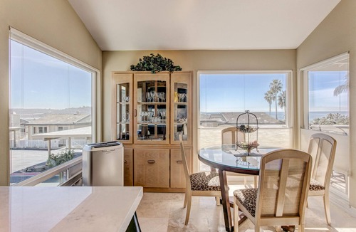 Solana Beach Condo | Sea Biscuit's Ocean View - Race Track & Dog Beach!