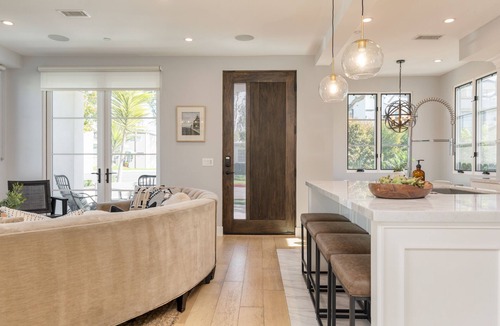 Corona del Mar House | Sea Crown by AvantStay | 5mins from the Beach w/Multiple Terraces!