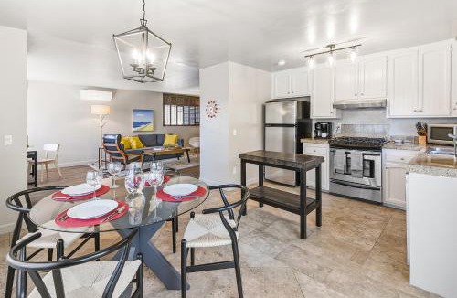 Del Mar Heights House | Seashore Delight