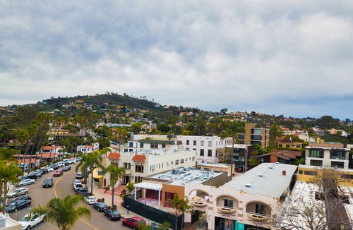 La Jolla Apartment | Seashore VII by AvantStay Modern La Jolla Flat 5mins from the Beach!