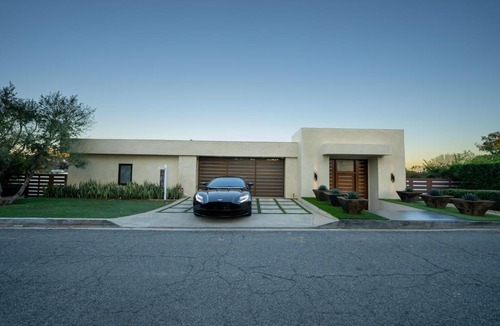 Bel Air Villa | Secluded Bel Air Villa With Unobstructed Views