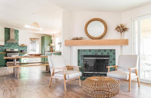 Yucca Valley House | Secluded-jt-spa-pool-firepit-sauna-game Room!