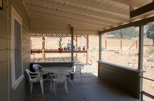 Kernville House | Secluded Yet Close! Meadow Oak Cabin, Kernville
