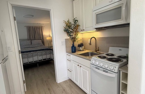 Seaside Apartment | Seductive apartment Seaside, Carmel, Monterey, Pacific Grove , Pebble beach