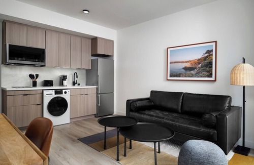 East Village Apartment | Sentral Gaslamp Quarter