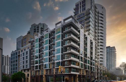 East Village Hotel | Sentral Gaslamp Quarter