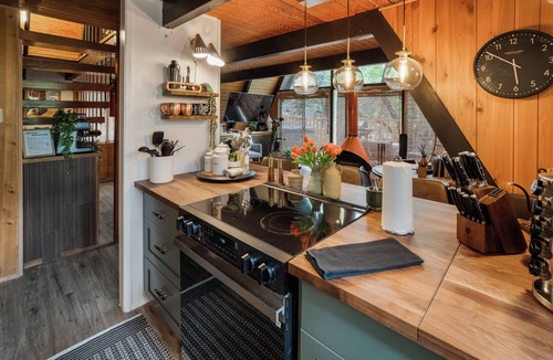 Camp Nelson Cabin | Sequoia A-frame Nirvana: Modern + Views + Hot Tub + Cozy Fireplace+Pet Friendly