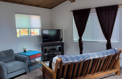 Sugarloaf Cabin | Serene 1-bedroom cabin in Sugarloaf of Big Bear