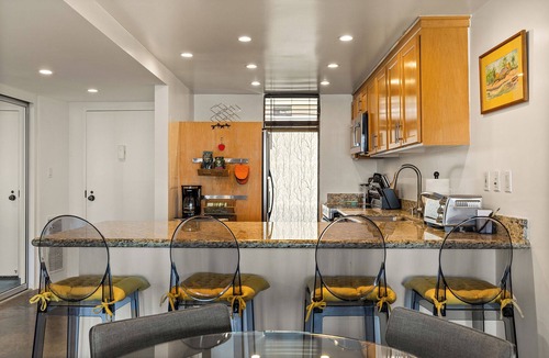 Marina del Rey Condo | Serene 1 BR Condo with Stunning Views in MDR
