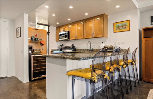 Marina del Rey Condo | Serene 1 BR Condo with Stunning Views in MDR