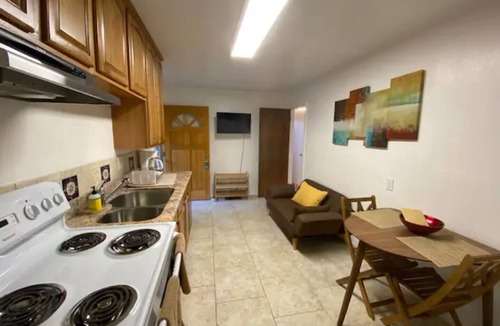 Chabot Park Apartment | Serene 2 Bedroom Sanctuary w/Balcony -Easy Access to S