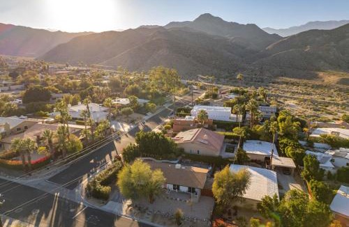 Cathedral City Cove House | Serene Majestic Views & Walkable to Virtually All