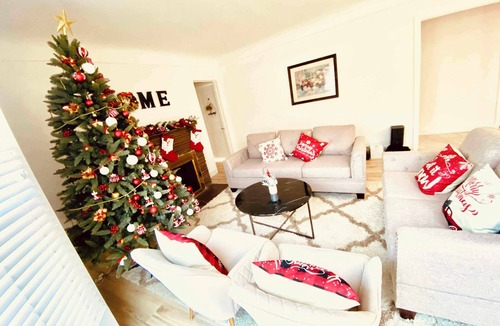 East San Gabriel Bed & Breakfast | Share house - Sunshine king bed near Arcadia