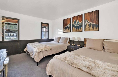 Big Bear Hotel | Shay Meadows Ranch by Big Bear Vacations