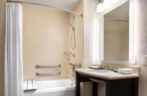 Anaheim Resort Hotel | Sheraton Garden Grove-Anaheim South