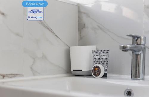 Hoxton Apartment | Short Stays at Juliet House By Azzurri Properties Short Lets & Serviced Accommodation Hoxton With WiFi