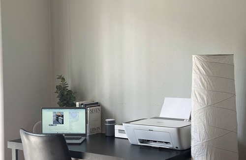 Wilshire Apartment | Short-Term Cozy Studio Apartment