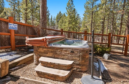 Fox Farm House | Silver Pine Place