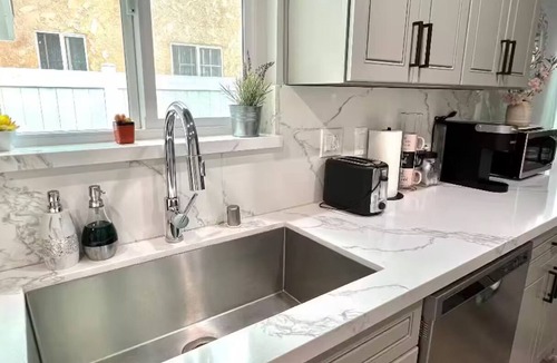 East San Gabriel House | Single Cozy House/private amazing fenced backyard