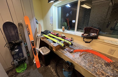 Kirkwood Apartment | Ski In Walk out in the Meadows
