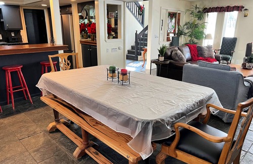 Moonridge House | Sleep under the SLOPES of Bear Mountain! Amazing LOCATION!