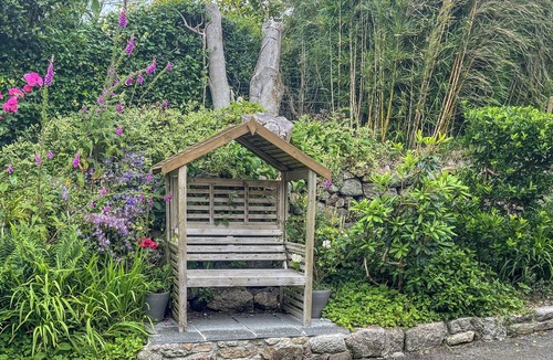 Henwood Cottage | Small Barn - UK52140