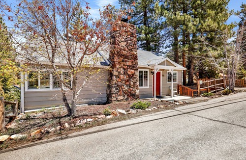 Big Bear Lake Cabin | Snuggle Down Village Cottage at Big Bear Lake