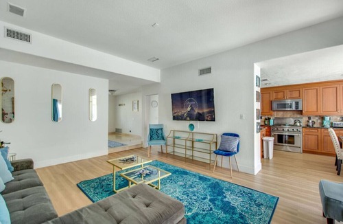 Mission Viejo House | SoCal Serenity | Pool | Spa | FirePit | BBQ