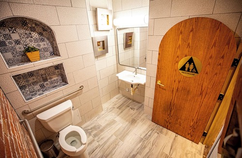 Lower State Hostel | Social Stays