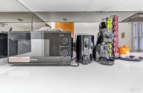 Chinatown Apartment | Soho/West End Apartment in the Heart of London