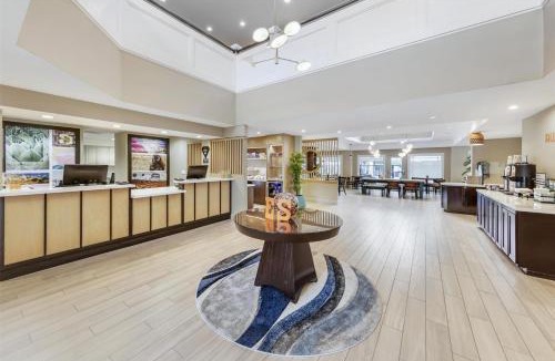 Chatsworth Hotel | Sonesta ES Suites Chatsworth