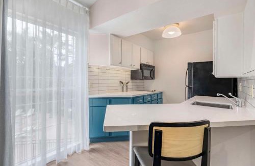 Torrance Hotel | Sonesta ES Suites Torrance Redondo Beach