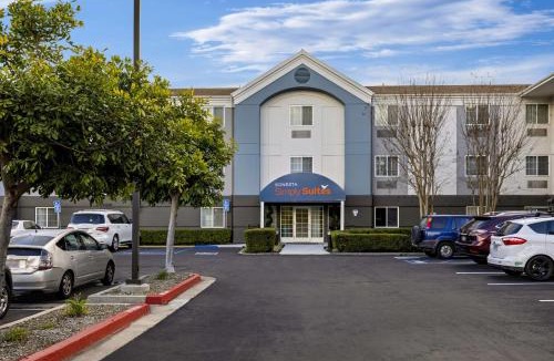 Irvine Industrial Complex-East Hotel | Sonesta Simply Suites Irvine East Foothill