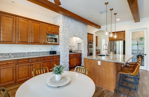 Rancho Santana House | Song Bird Estate by GPM - Walk To Festivals/Private Pool/ Fire Pits