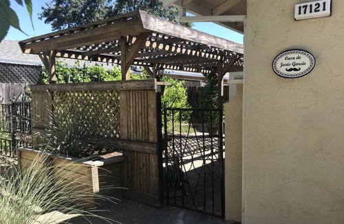 Sonoma House | Sonoma Retreat w/Pool, Spa & Spacious Yard – Near Wineries & Sonoma Plaza