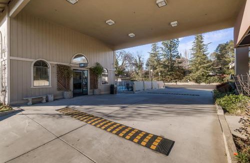 Sonora Hotel | Sonora Aladdin Motor Inn