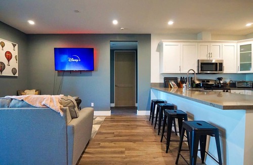 Lawndale Condo | South Bay Sanctuary