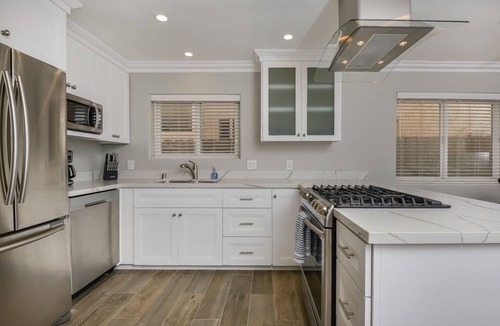 South Mission Beach Condo | South Mission Beach Oceanfront condo on the sand