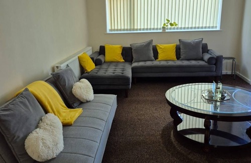 Oadby House | Spacious 3 bed haven in Oadby Leicester