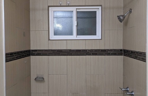 Oakland Apartment | Spacious 3-bedroom apartment in Oakland