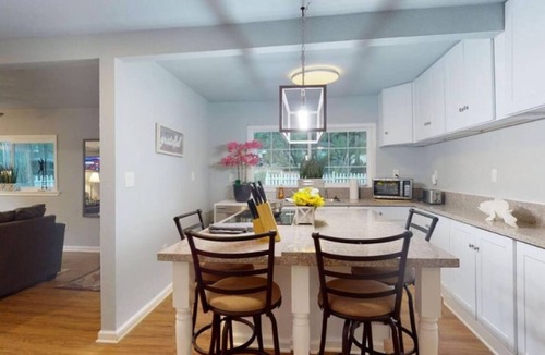 Grass Valley House | Spacious 3-bedroom house with WiFi in Grass Valley